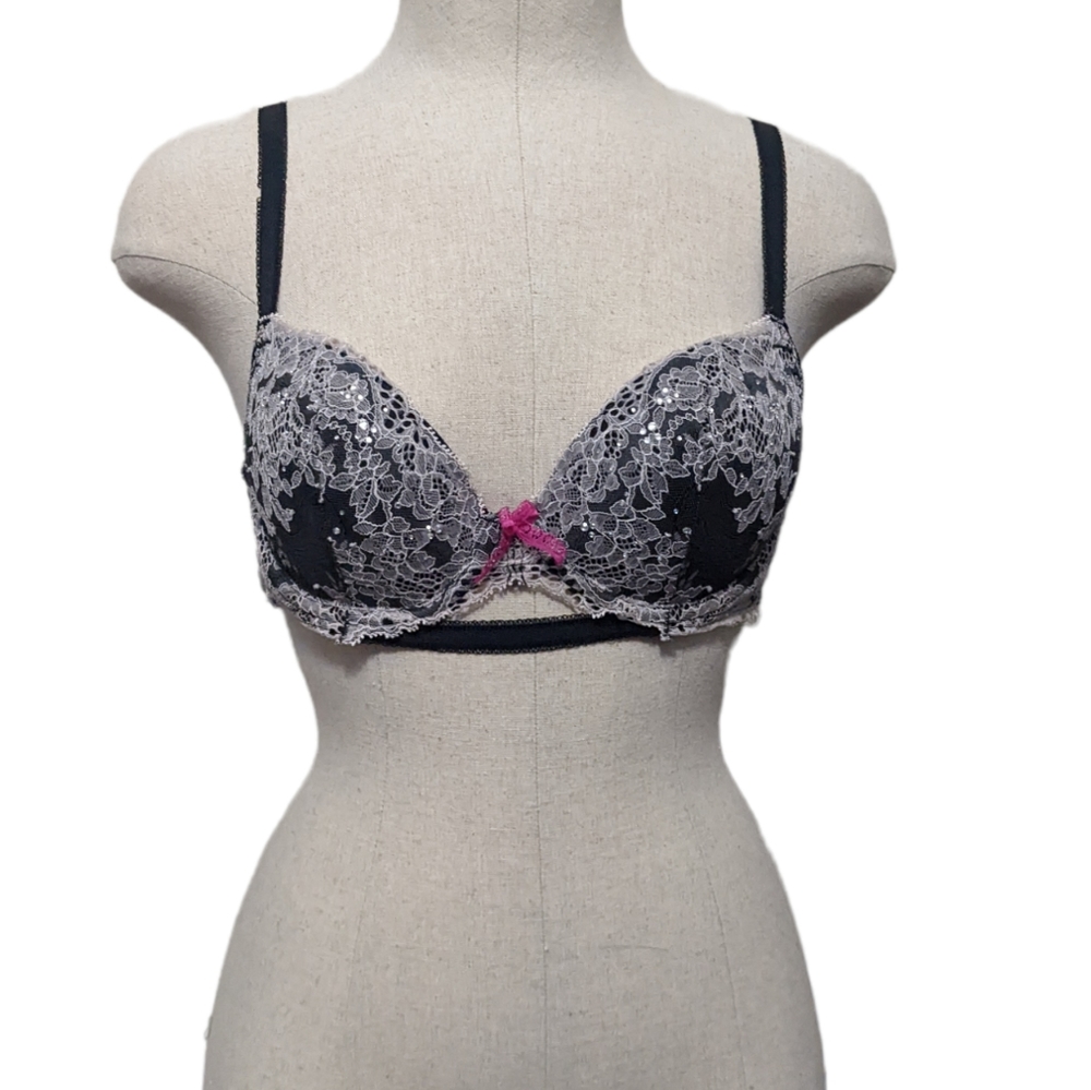 Victoria's Secret Dream Angels Bra Size 34B